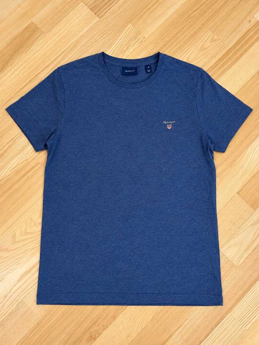 Tricou GANT bărbați, Mărimea M, bumbac, albastru, logo brodat pe piept, mânecă scurtă