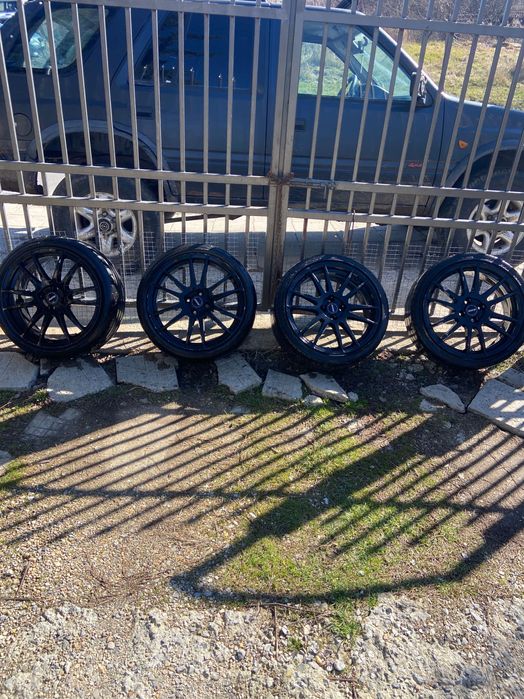 Гуми с джанти Alutec 205/40 R18