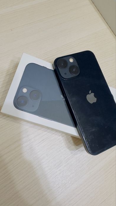 Продам Айфон 13 мини