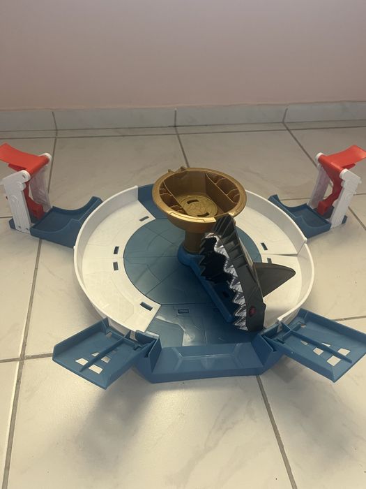 Писти за колички ралични видове, Багукан игра