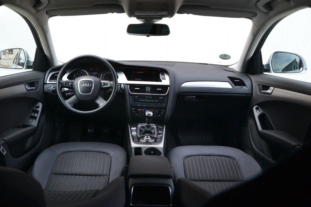 Audi A4/2009/2.0tdi/xenon/navi/Germania