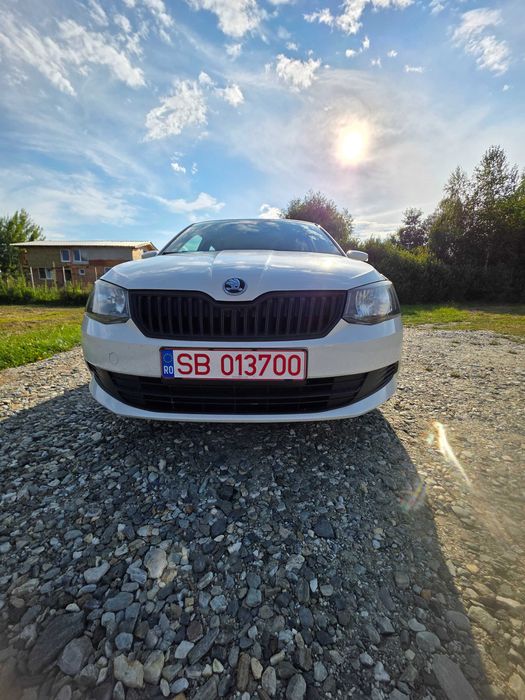 SKODA Fabia 2015 — imagine 4