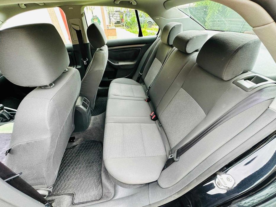 Volkswagen Jetta 2006