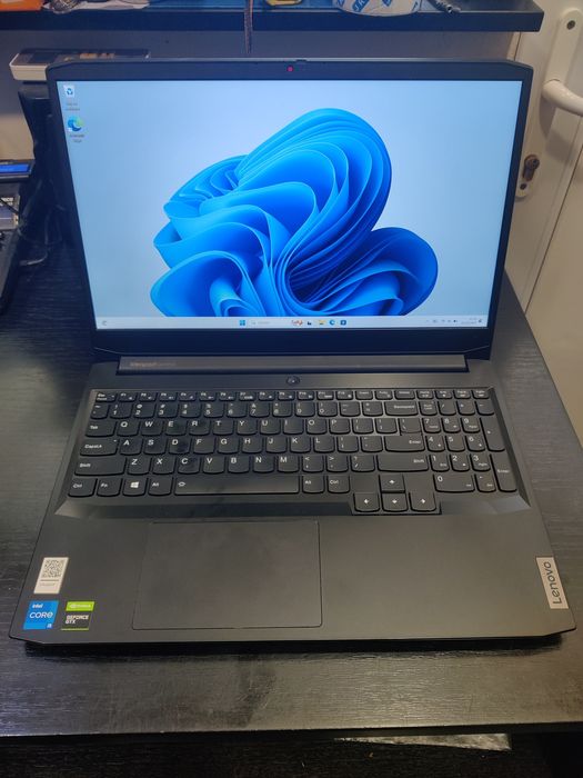 Hope Amanet P8 Lenovo IdeaPad Gaming 3 i5-11300H 512 SSD GTX 1650