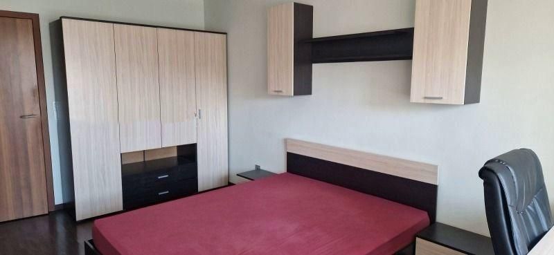 Дава се под наем Тристаен апартамент в София, Бъкстон - 90 кв.м за 797.64 € - Снимка #3