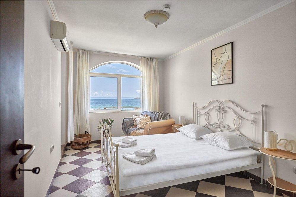 Тристаен, за продажба, гр. Созопол