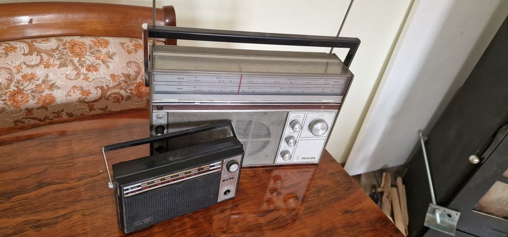 Radio vechi nefunctionale Unitra Dana Philips