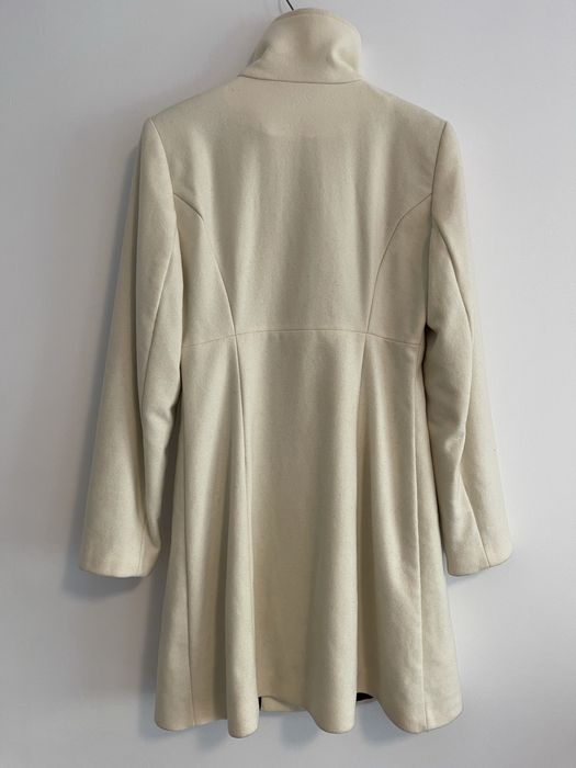 Palton alb marime 36/S lână, pisica aplicata, deosebit