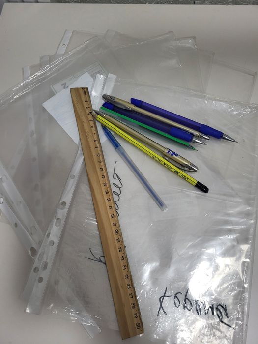 Все что на фото канцелярия