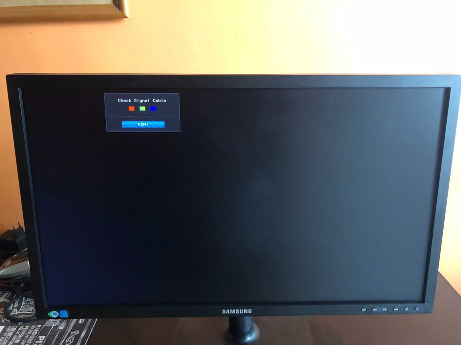 Samsung S24E650-Монитор,24 ",1920 x 1200, TN