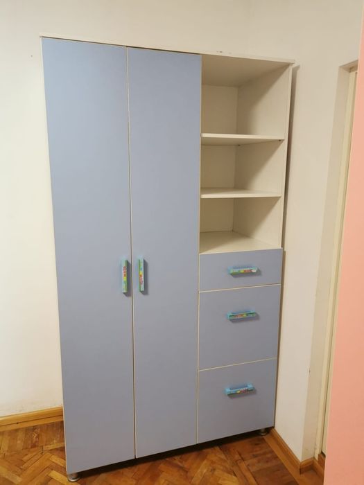 Vând dormitor copii(fata și băiat)