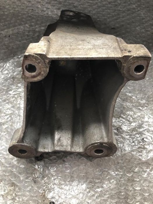 suport motor stanga ford transit 2.4 d