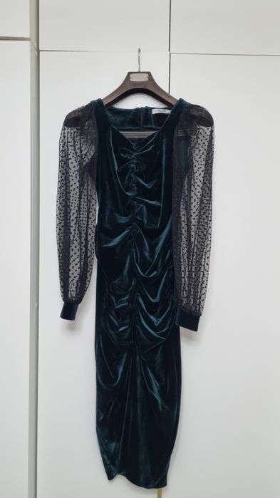 Продам платья 2000тг