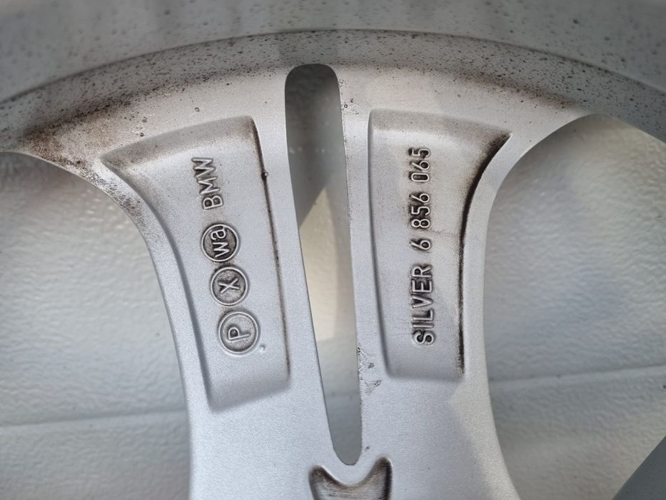 Roti iarna originale BMW X1 F48 X2 F39 styling 564 17 toli