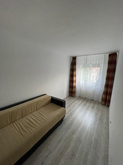 Apartamnt de inchiriat