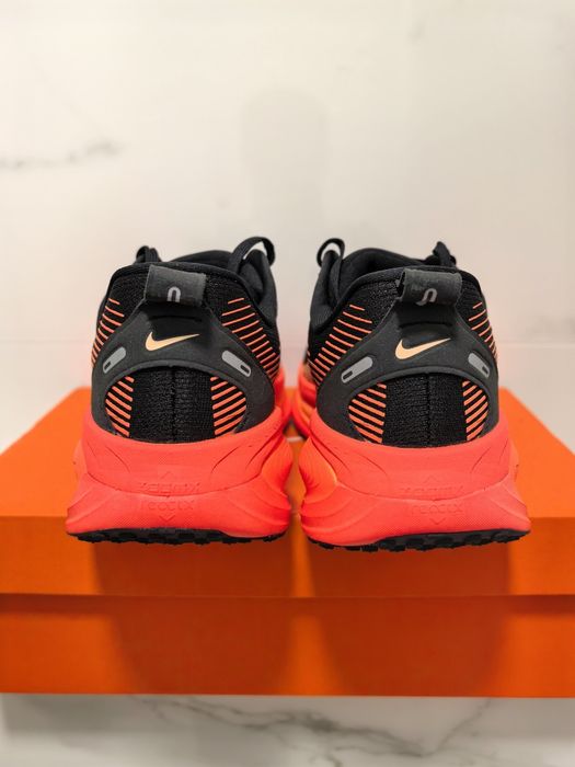 Nike - Vomero 18