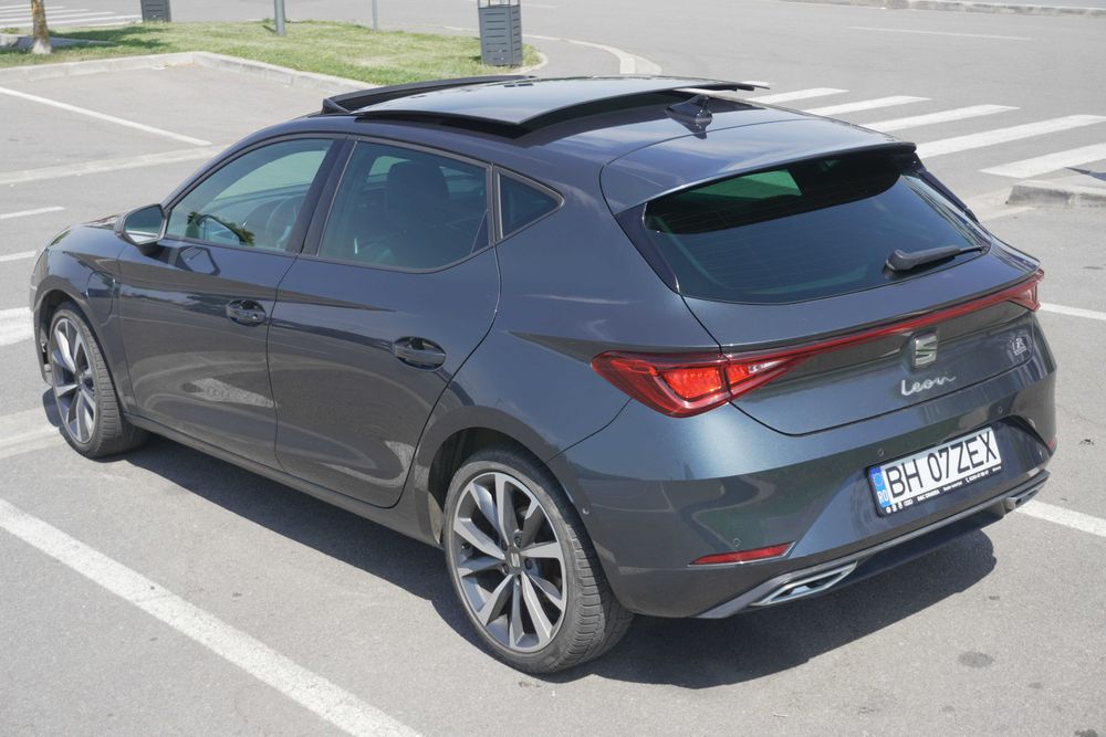 Seat Leon identic Cupra Leon 1.4 e-Hybrid DSG FR plug-in hibrid la comanda FULL EXTRA sanatate baterie 100%