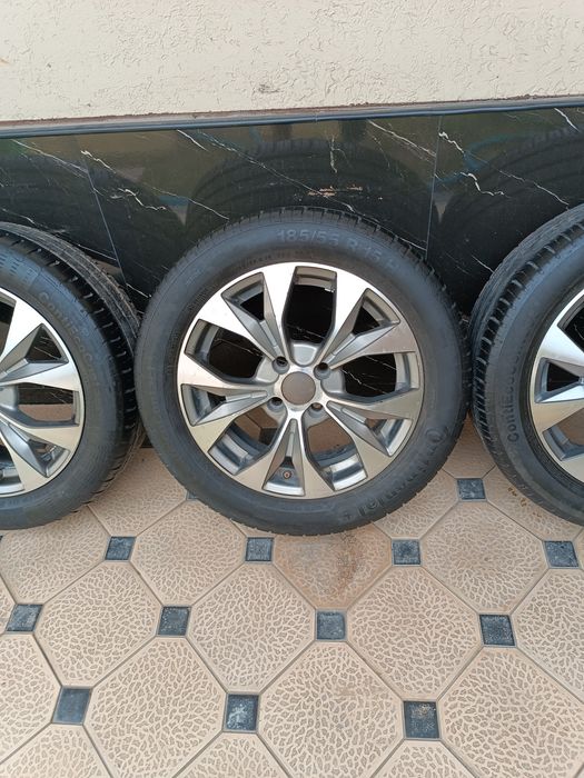 Vossen Diska Balon 185 55 R15 Holati Yaxshi Ayibi Yoq