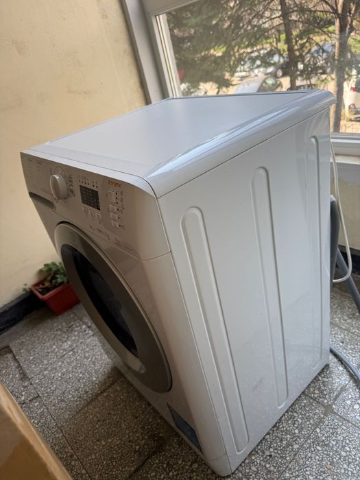 Пералня със сушилня Indesit
