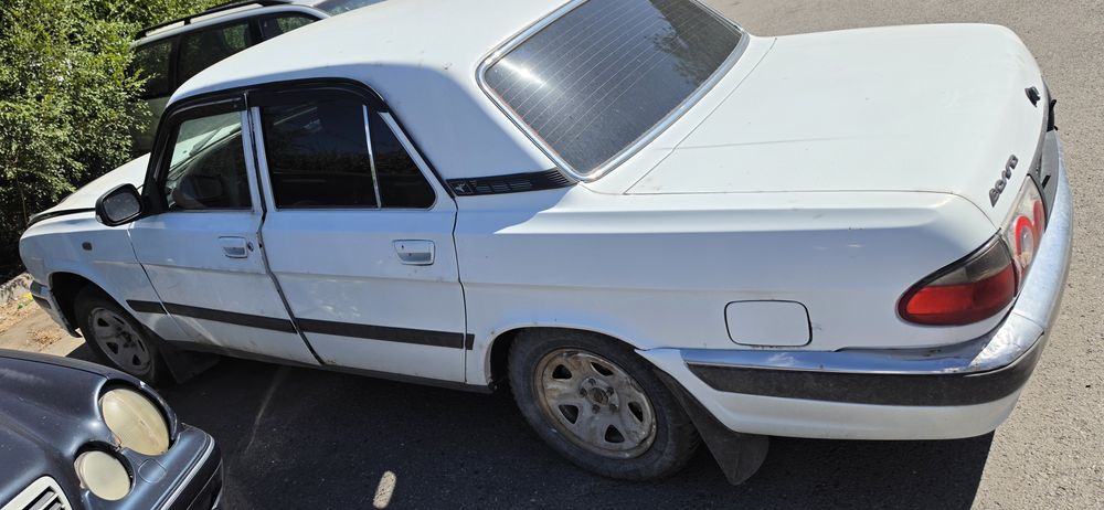Продам Волга 31105