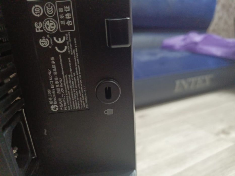 Монитор модели hp