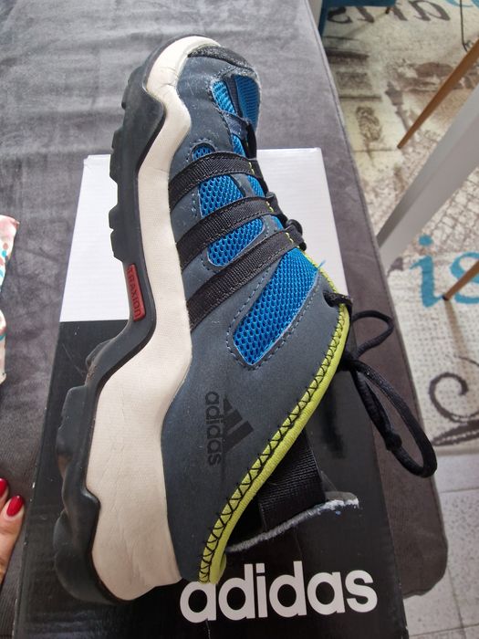 Детски сандали затворени Адидас