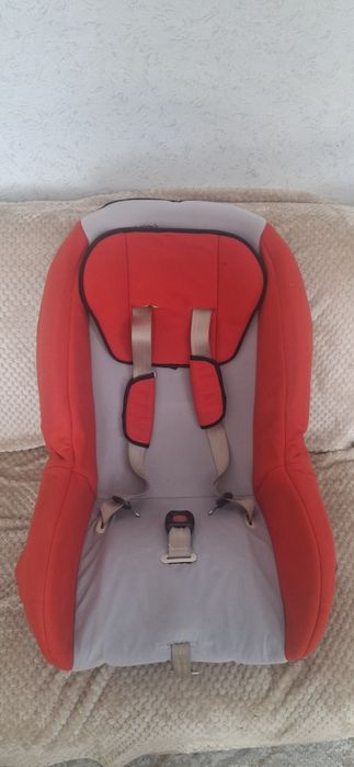 Детское автомобильное кресло