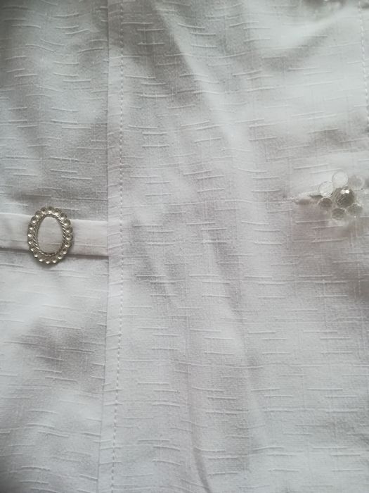 Продам юбочный костюм