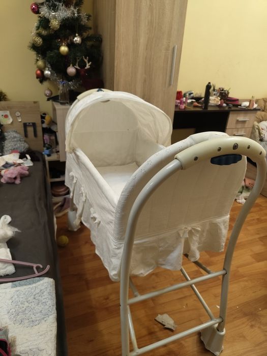 Бебешка кошара за новородено