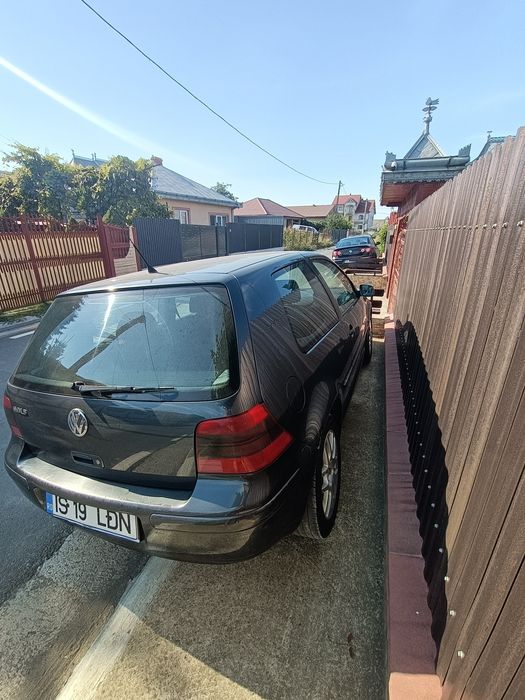 Volkswagen golf 4