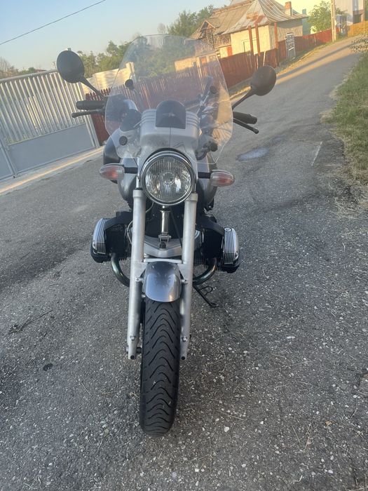 Motocicleta BMW 259 R1100R/Suzuki GSX600