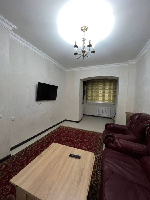 3/2/3 Центр! Ул. Садыка Азимова(клиника Фёдорович