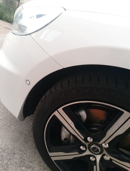 Proprietar vând Volvo V40 D3 an 2018 150 cp stare perfectă de funcțion