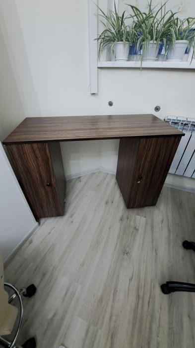 стол со стульчком