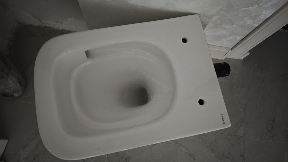 Продам унитаз чаша