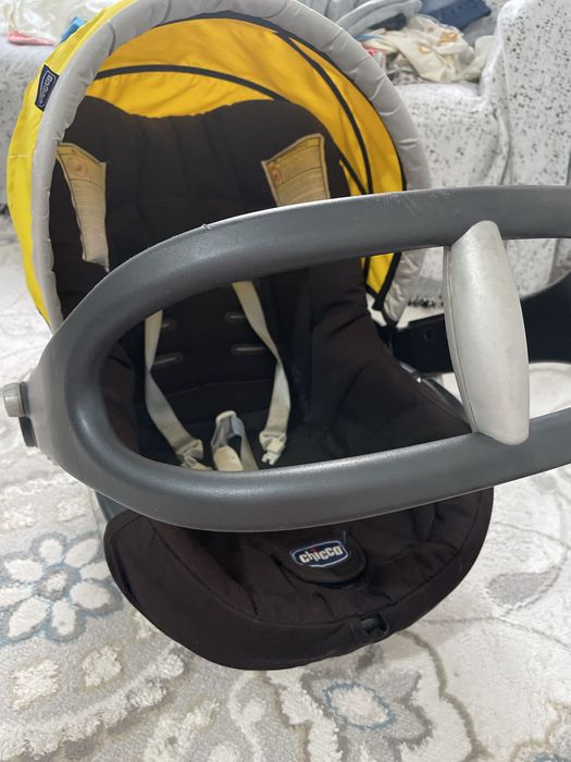 Детское автокресло Chicco
