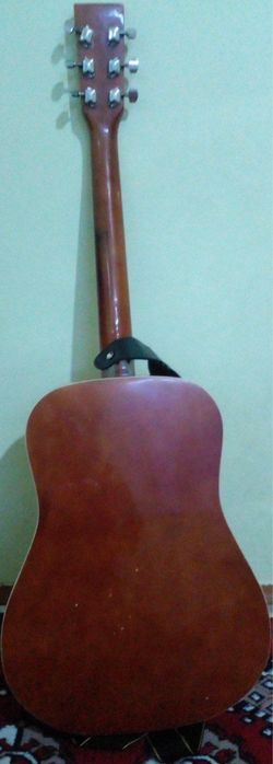 GITARA Akustik Faqat clastik gitaraga abemn