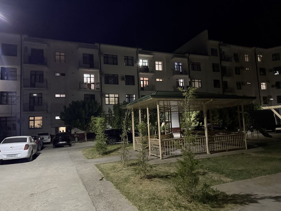 Termiz sh, kapalak dom qarshisida ijaraga kv, 2 qavatda
