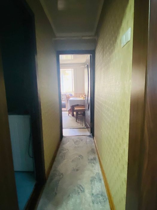 Ko'p qavatli uy joy. Samarqand shahar. Beruniy (Oktyabrskiy) ko'chada