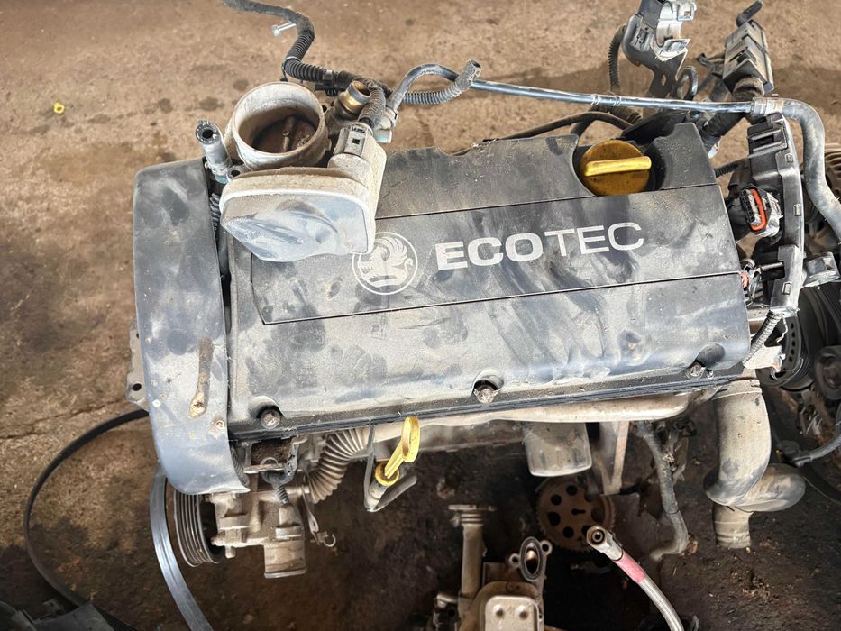 Двигател мотор опел зафира z16xe1 opel zafira astra