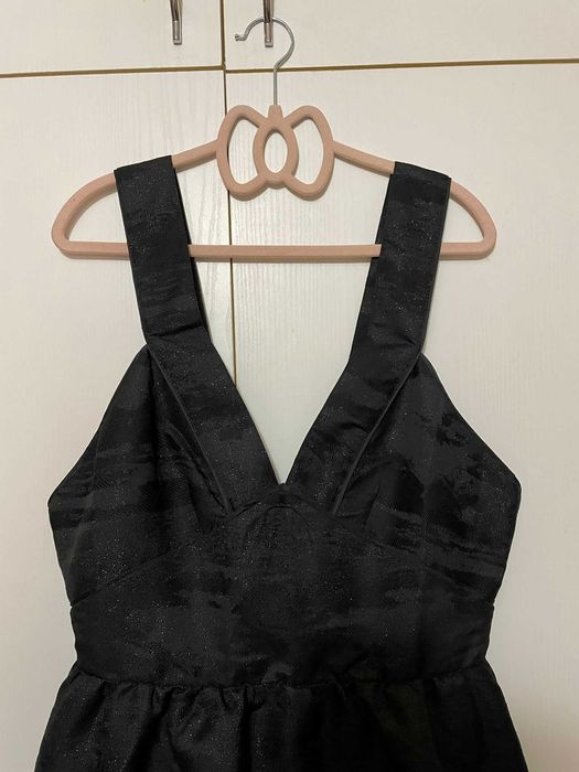 Rochie H&M marimea 40 NOUA!!