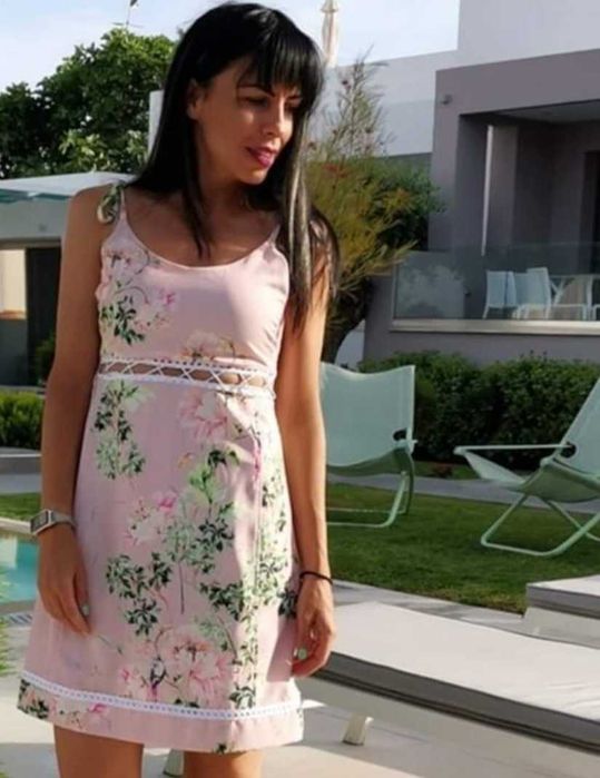 Рокля Twinsy с тънки презрамки