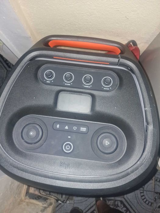 Jbl partybox ultimate