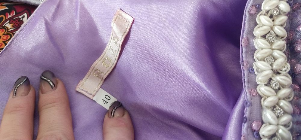 Платье очень красивое