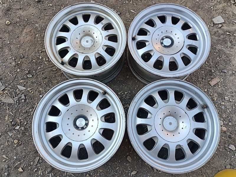 Продам оригинальные легкосплавные диски "31 стиль" на БМВ 5 е39