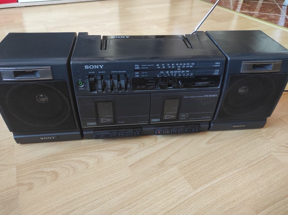 Ретро касетофон Sony