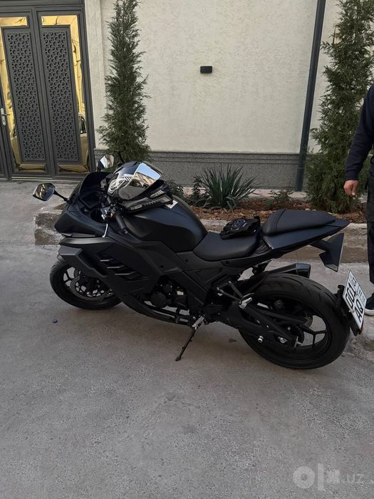 Moto sotiladi 250cc xolati edial