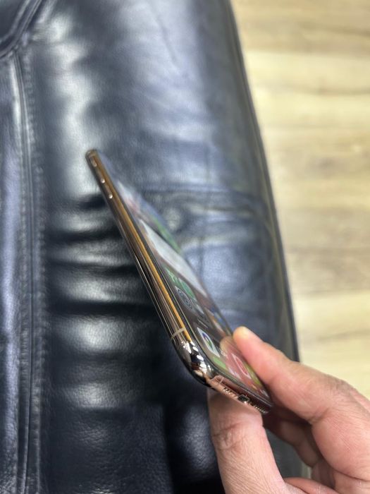 Iphone xs gold 256 g. Impecabil