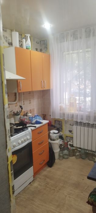 Продам квартиру трёхкомнатную