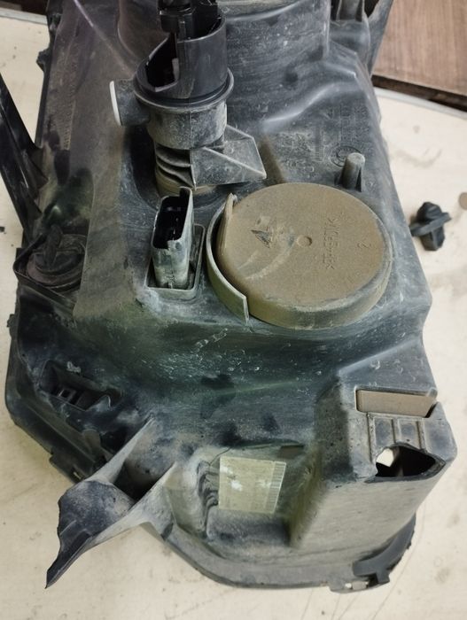 Фара правая Рено Дастер оригинал